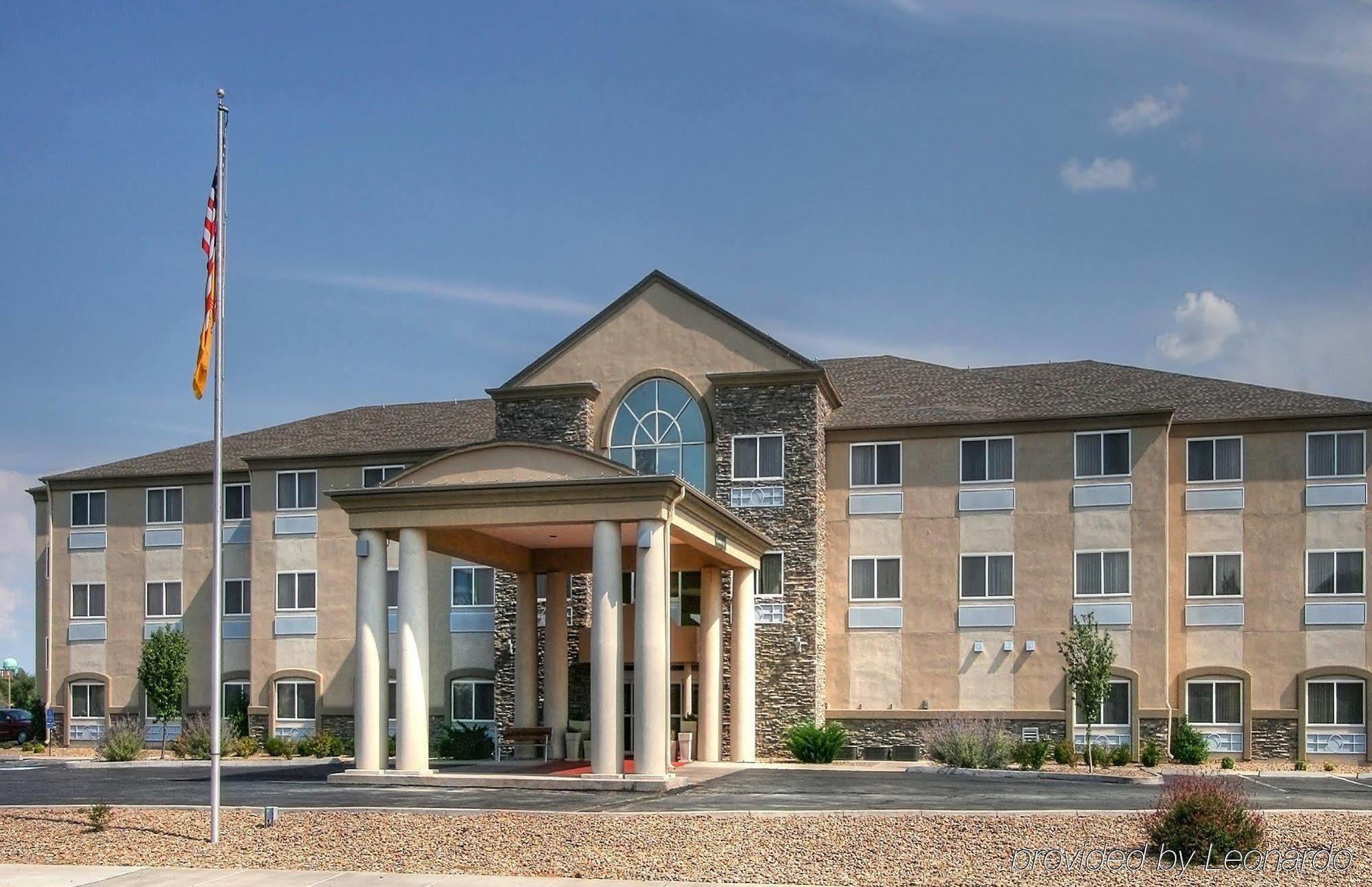 Holiday Inn Express & Suites Portales By Ihg Экстерьер фото